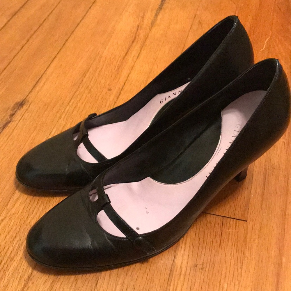 Gianni Bini Black Pumps Size 8